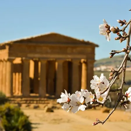La Casetta Di Via Garibaldi Apartment *